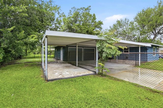 5638 Simsdale Street, Houston, TX 77033