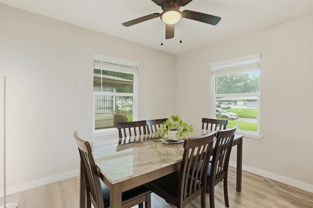 5638 Simsdale Street, Houston, TX 77033