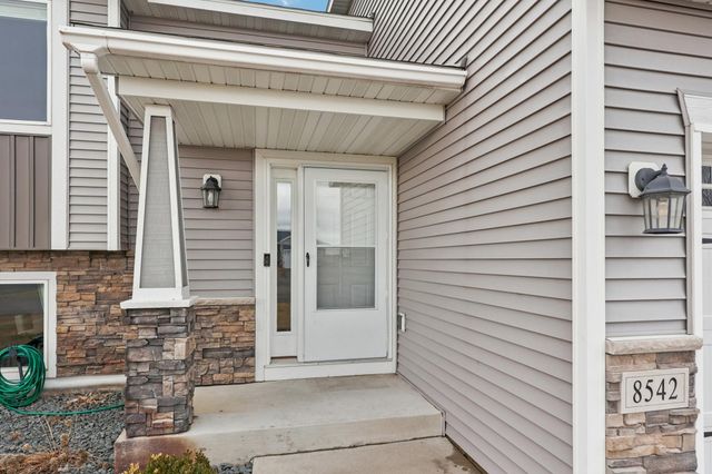8542 Ebben Circle NE, Monticello, MN 55362