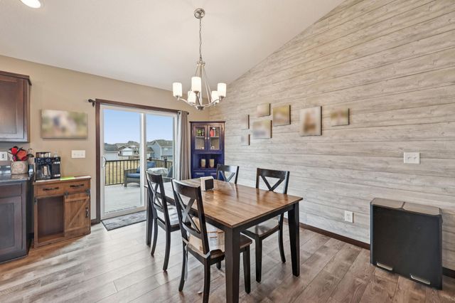 8542 Ebben Circle NE, Monticello, MN 55362