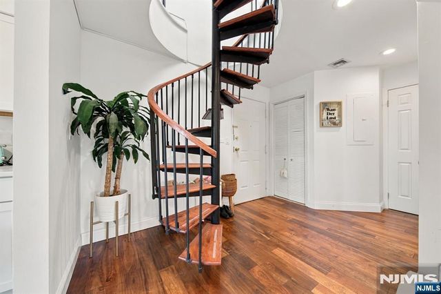 610 Anderson Avenue 3D, Cliffside Park, NJ 07010