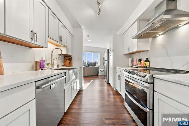 610 Anderson Avenue 3D, Cliffside Park, NJ 07010