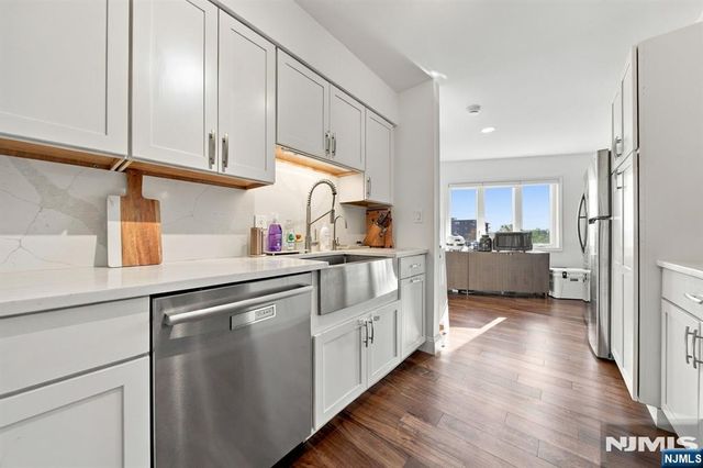 610 Anderson Avenue 3D, Cliffside Park, NJ 07010