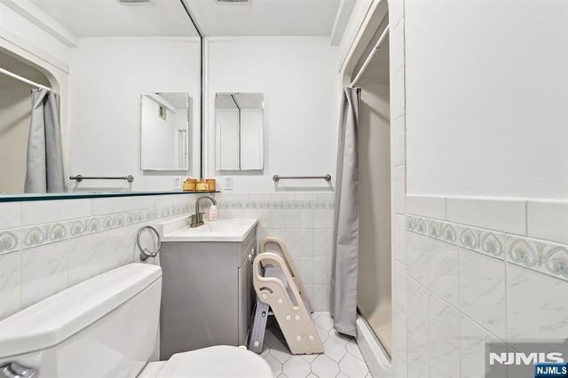 610 Anderson Avenue 3D, Cliffside Park, NJ 07010