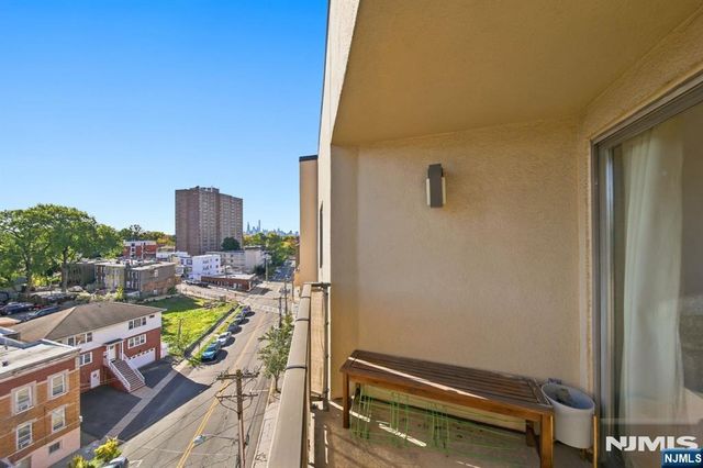 610 Anderson Avenue 3D, Cliffside Park, NJ 07010