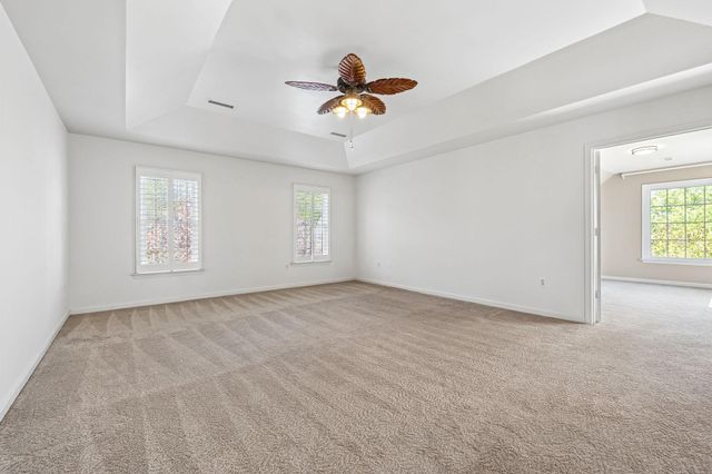 7573 FUSILIER DR, Warrenton, VA 20186