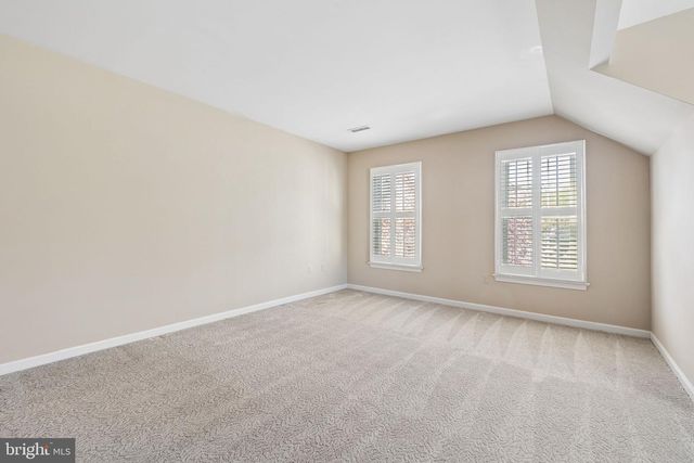 7573 FUSILIER DR, Warrenton, VA 20186
