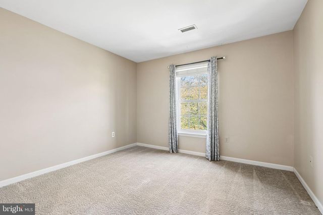 7573 FUSILIER DR, Warrenton, VA 20186