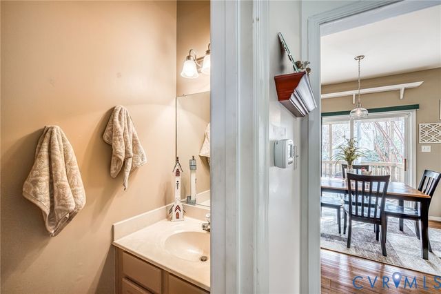 7104 Rum Hill Ct, Mechanicsville, VA 23111