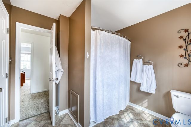 7104 Rum Hill Ct, Mechanicsville, VA 23111