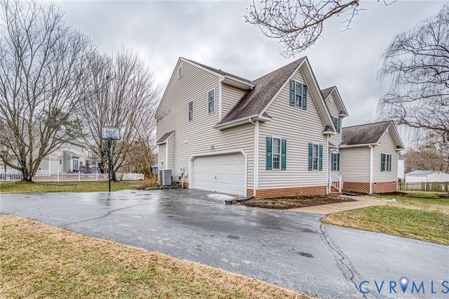 7104 Rum Hill Ct, Mechanicsville, VA 23111