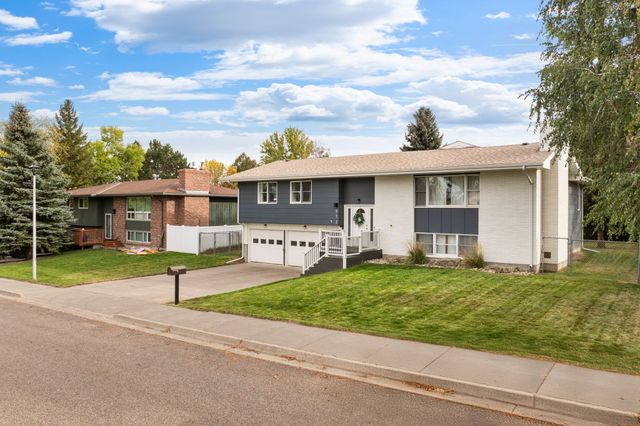 912 25th Avenue SW, Great Falls, MT 59404 property photo