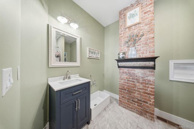 1 Ferguson Avenue, Port Jervis, NY 12771