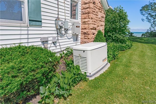 5455 Cherry Croft Lane, Newfane, NY 14028