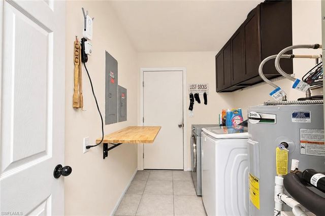 2510 66th ST W, Lehigh Acres, FL 33971