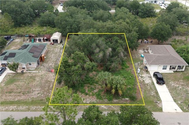 2510 66th ST W, Lehigh Acres, FL 33971