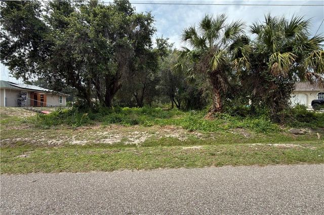 2510 66th ST W, Lehigh Acres, FL 33971