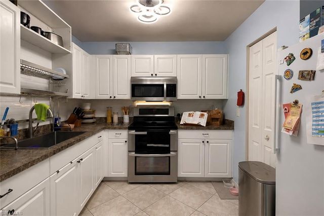 2510 66th ST W, Lehigh Acres, FL 33971
