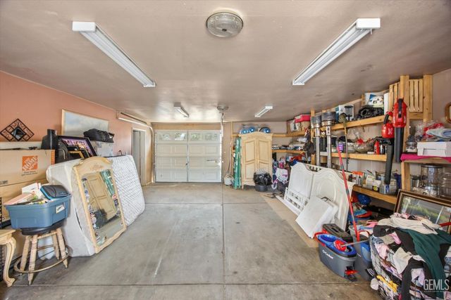 222 W E Street, Tehachapi, CA 93561