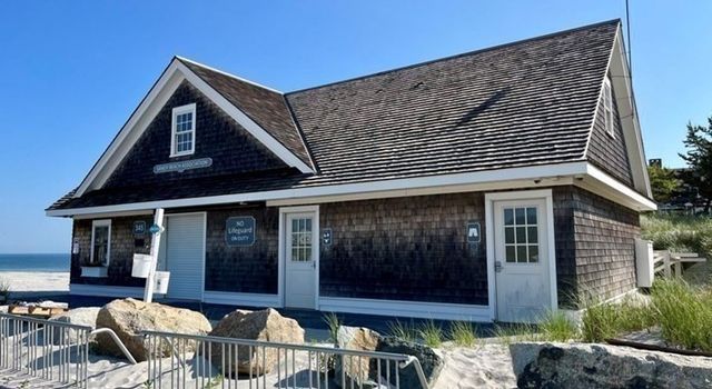 26 Lamberts, Cohasset, MA 02025