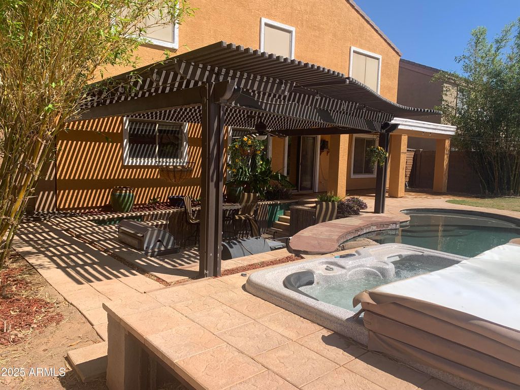 35743 W CARTEGNA Lane, Maricopa, AZ 85138 — photo 2