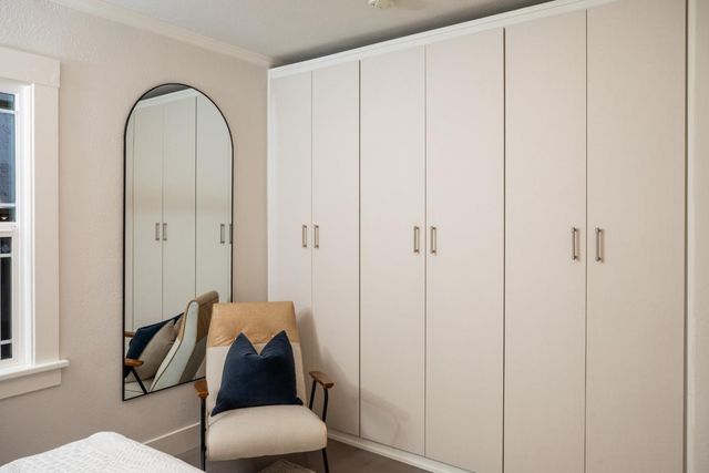 128 Middlefield Road, Palo Alto, CA 94301