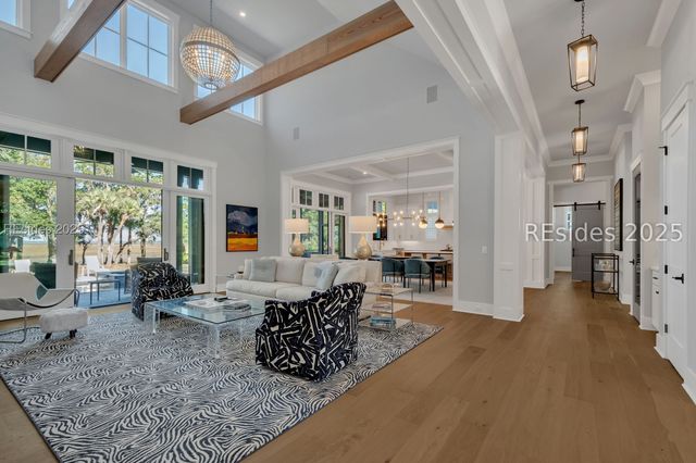 137 Inverness Dr, Bluffton, SC 29910