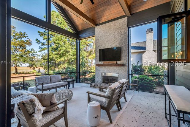 137 Inverness Dr, Bluffton, SC 29910