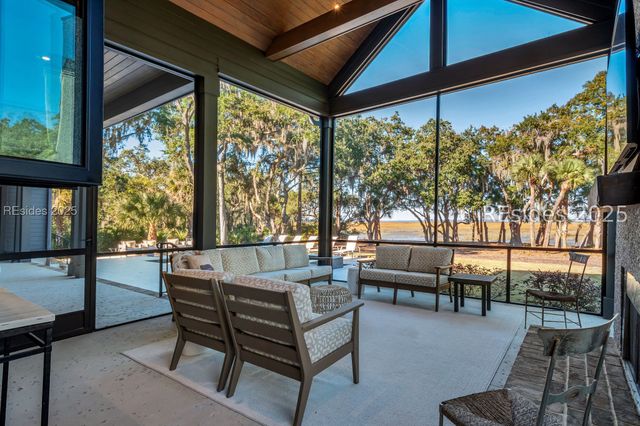 137 Inverness Dr, Bluffton, SC 29910