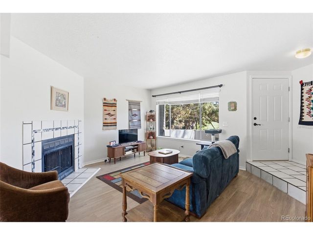 138 S Nome St, Aurora, CO 80012