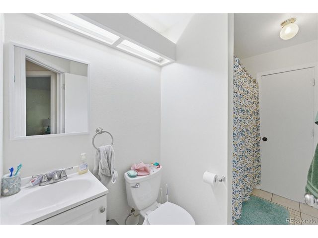 138 S Nome St, Aurora, CO 80012