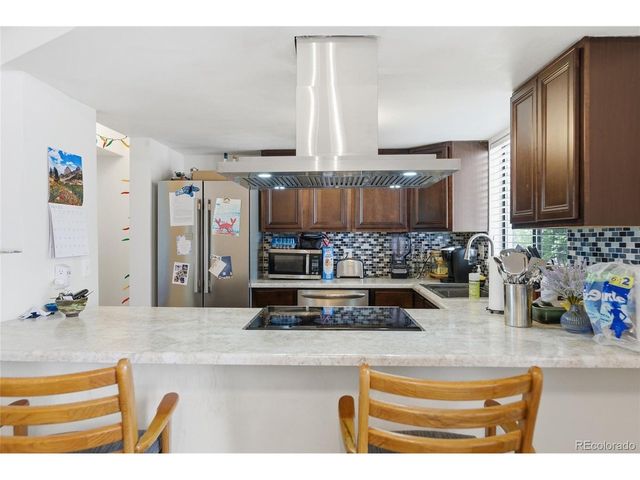 138 S Nome St, Aurora, CO 80012