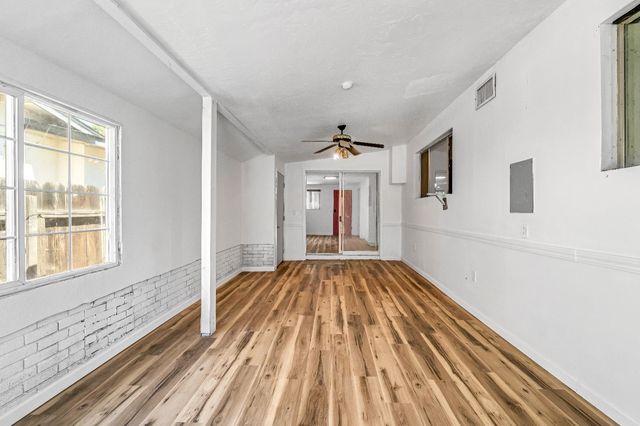 835 I Street, Parlier, CA 93648