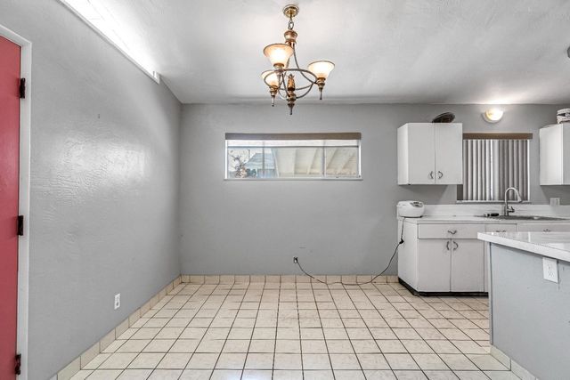 835 I Street, Parlier, CA 93648