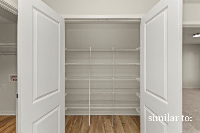 3208 SE Elkwood Court, Ankeny, IA 50021