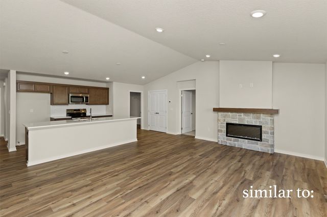 3208 SE Elkwood Court, Ankeny, IA 50021