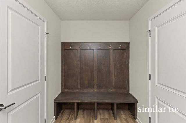 3208 SE Elkwood Court, Ankeny, IA 50021