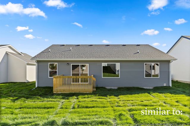 3208 SE Elkwood Court, Ankeny, IA 50021