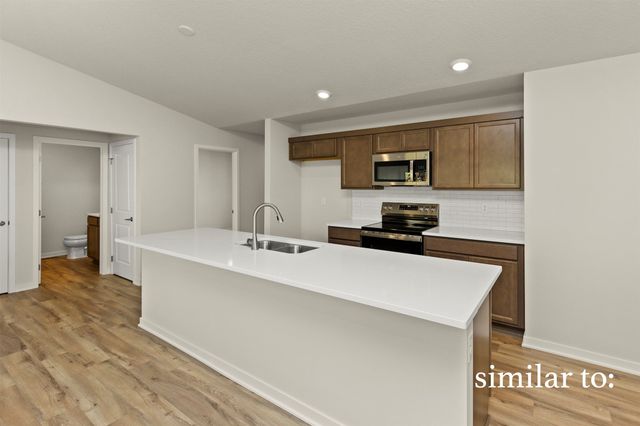 3208 SE Elkwood Court, Ankeny, IA 50021