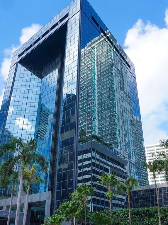1200 Brickell Ave 505-B, Miami, FL 33131