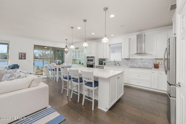 552 TREE SIDE Lane, Ponte Vedra, FL 32081