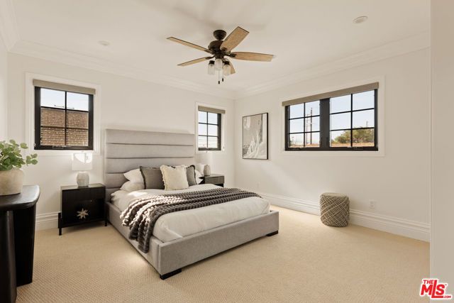 5516 W 82nd Street, Los Angeles, CA 90045