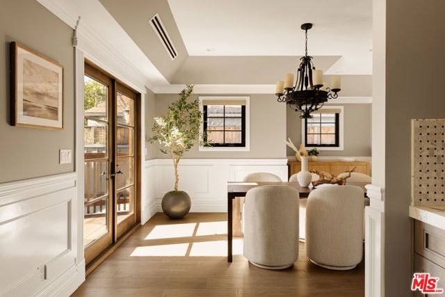 5516 W 82nd Street, Los Angeles, CA 90045