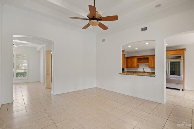 5009 Redwood Avenue, Mcallen, TX 78501