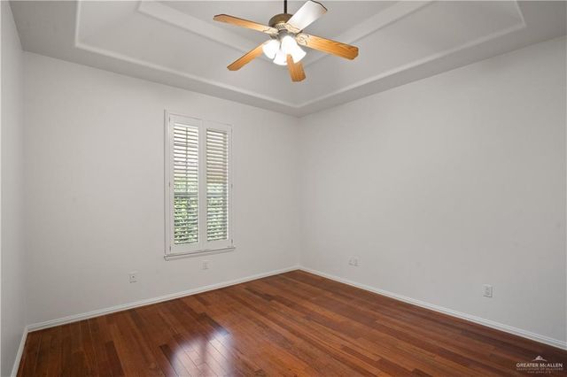 5009 Redwood Avenue, Mcallen, TX 78501