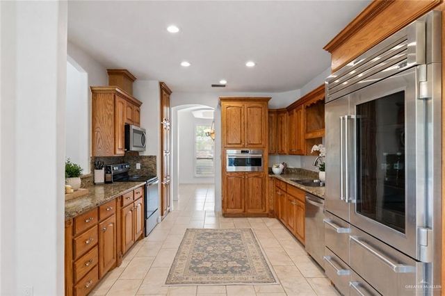 5009 Redwood Avenue, Mcallen, TX 78501