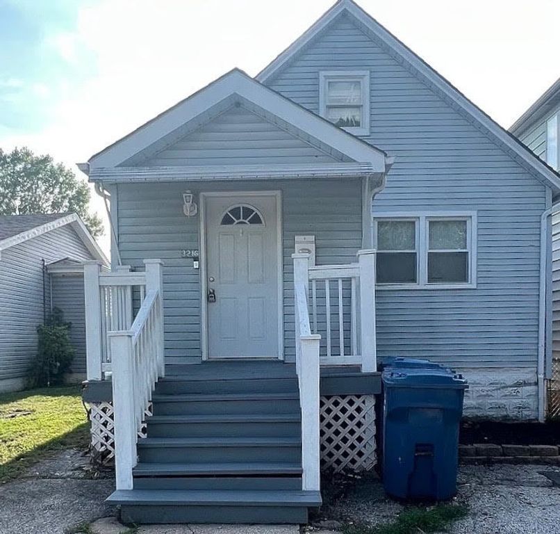 3216 Wallace Avenue, Steger, IL 60475