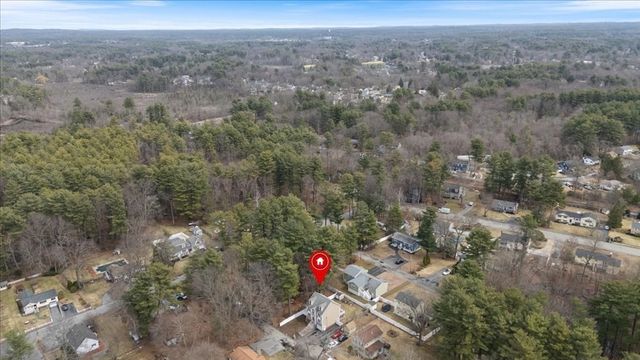 4 Doane St, Wilmington, MA 01887