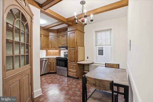 233 E FERDINAND ST, Manheim, PA 17545