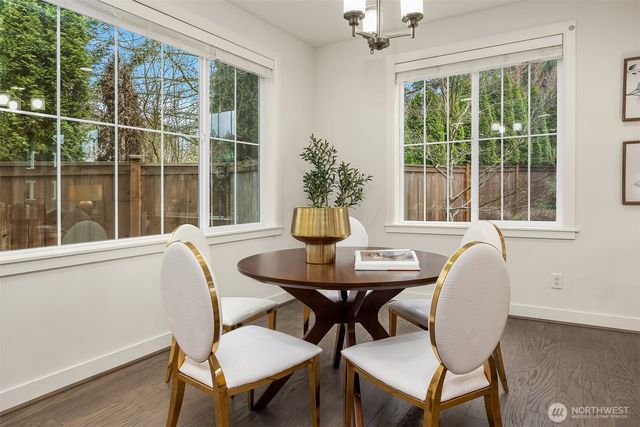 11496 158th Avenue NE, Redmond, WA 98052